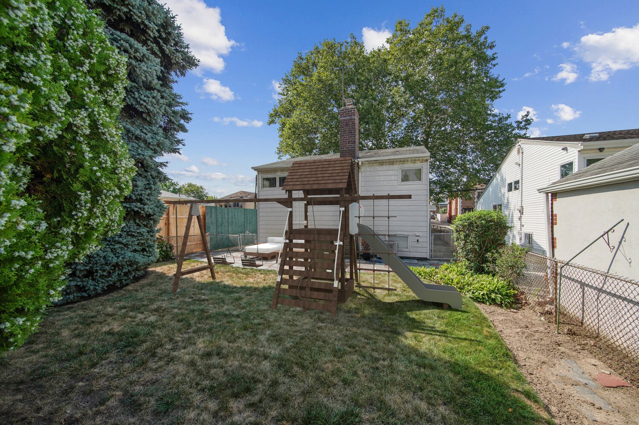 154-19 21st Avenue, Apt TOWNHOUSE
