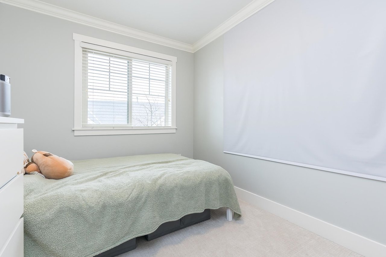 12-19097 64 Ave