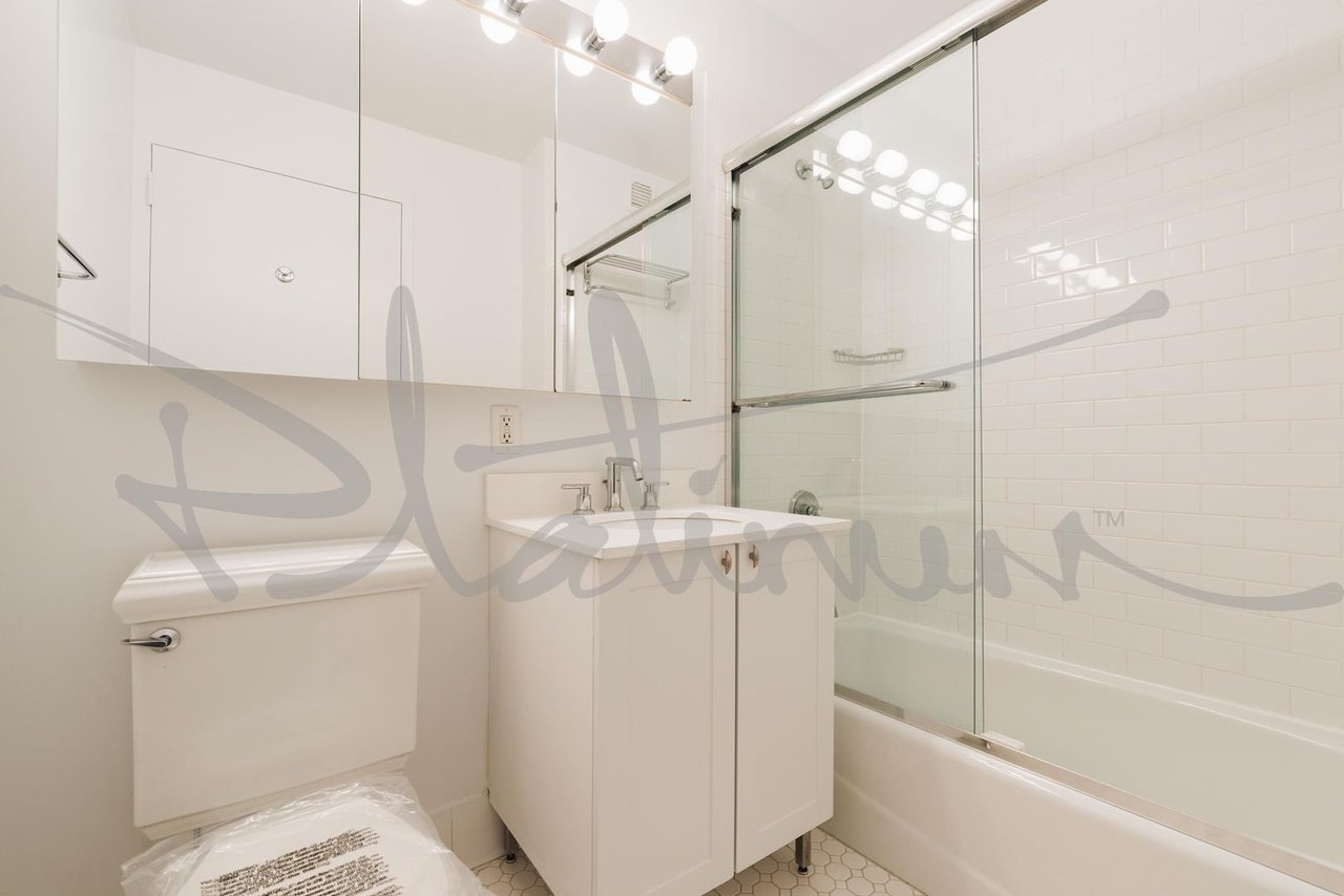 2 Gold Street, Apt 4803