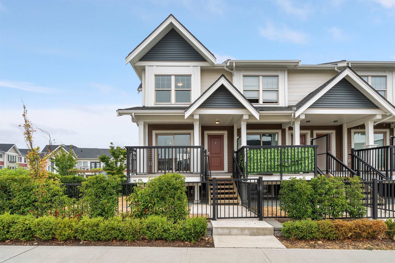 2-32633 Simon Ave
