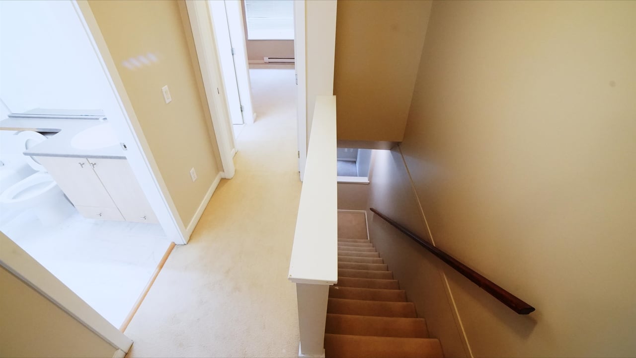 117-9229 University Cres