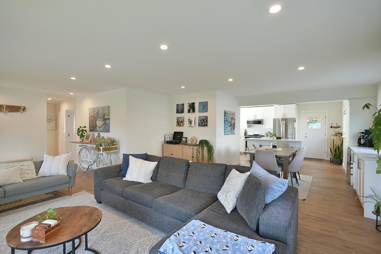 681 Fairmont Rd