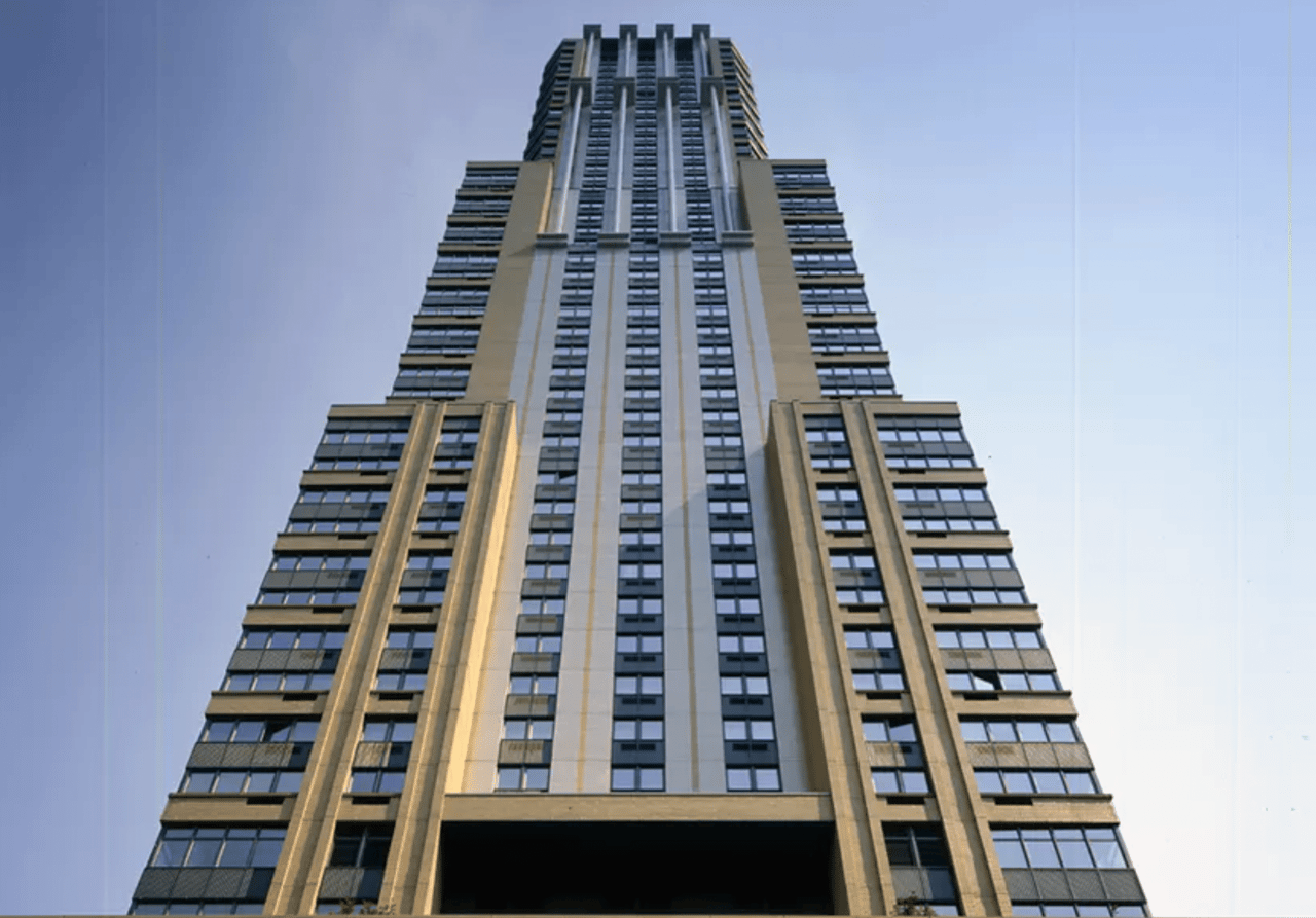 425 Fifth Avenue: 66/67th FL