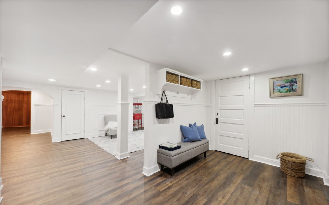 807 S Mckinley Lane
