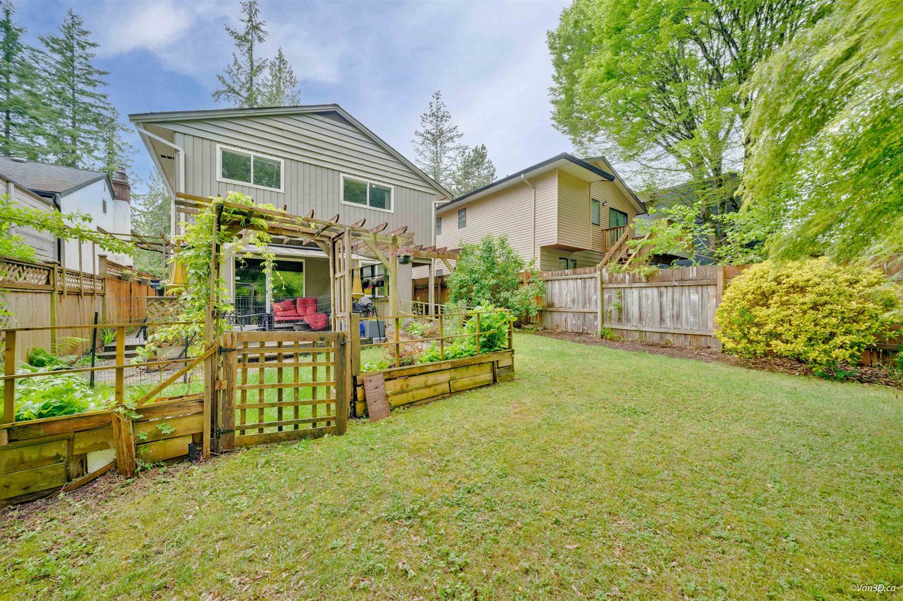 2052 W Keith Road, North Vancouver