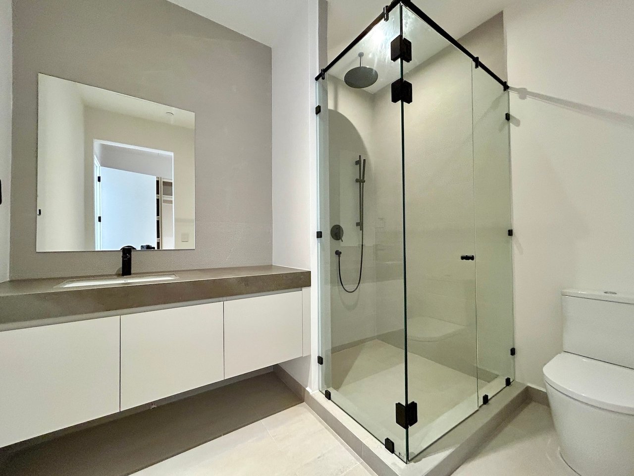 Modern Luxury Panoramic Penthouse, Santa Ana, San Jose