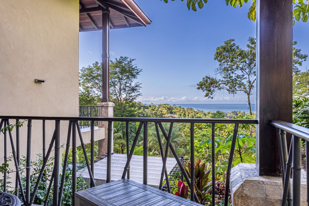 Luxurious Coastal Retreat with Ocean Views in Uvita, Costa Rica