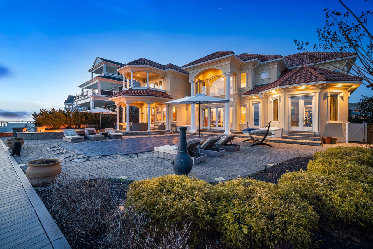 West Shore Villa