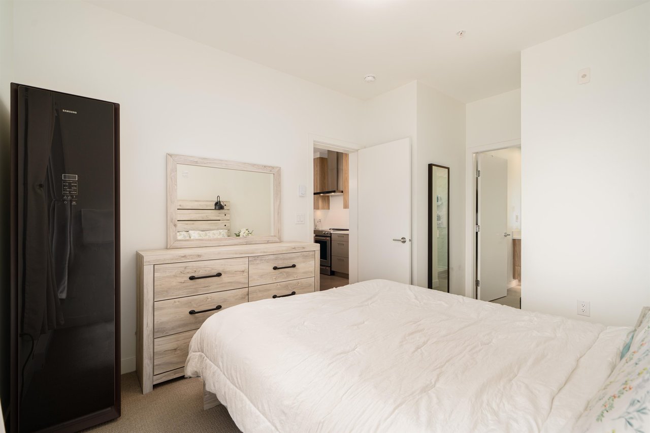 409-7588 16th St