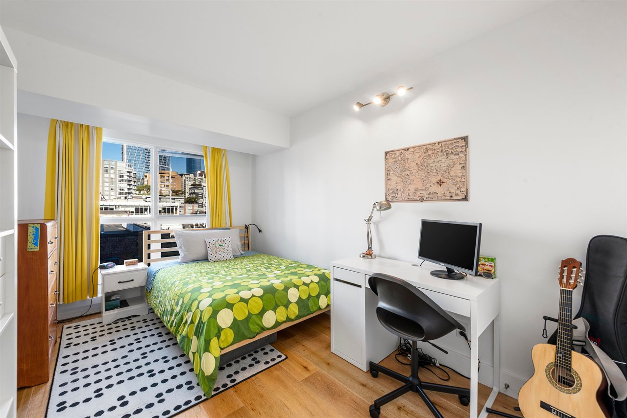 903-238 Alvin Narod Mews
