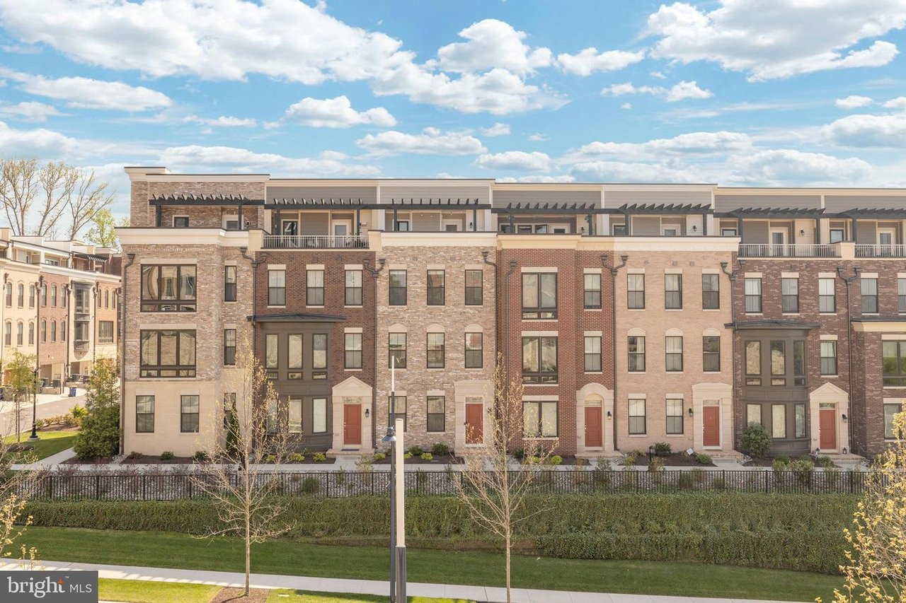 510 Riversail Ln, #433