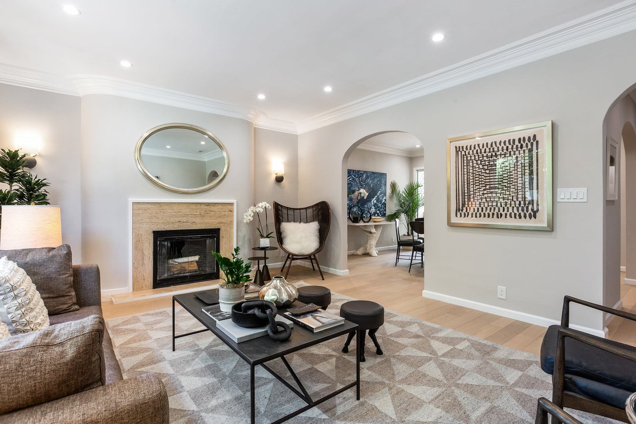 228 Mallorca Way