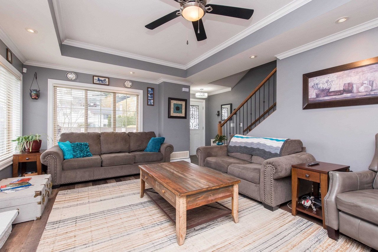 42-6450 Blackwood Ln