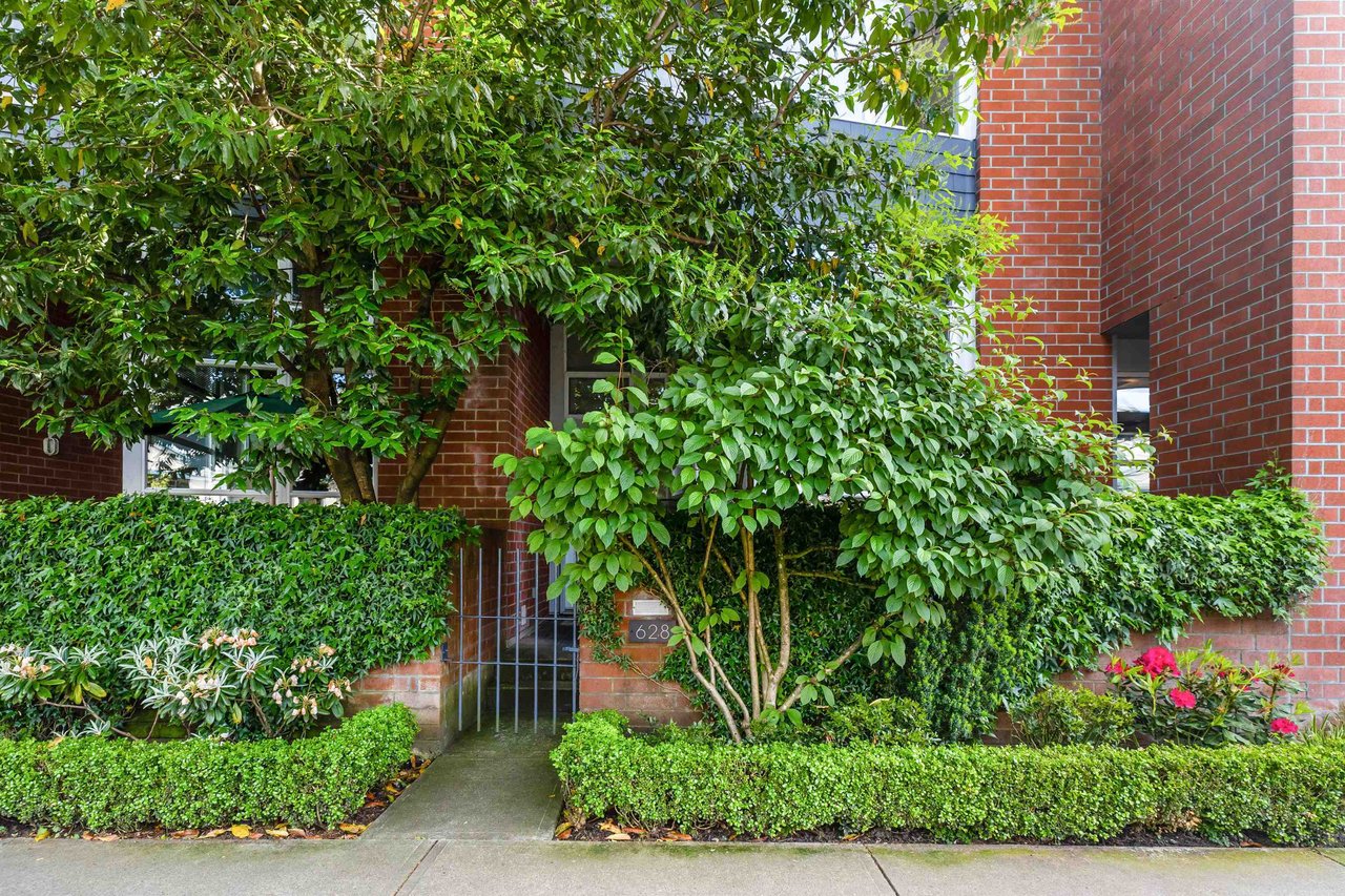 628 W 7th Ave