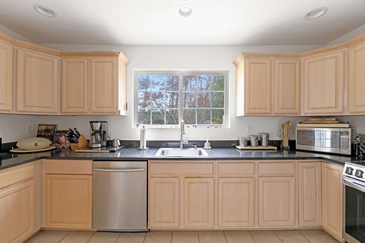 Undisclosed Address, East Quogue