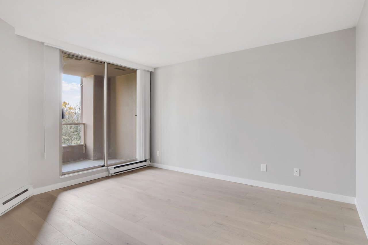 1009-1327 E Keith Rd