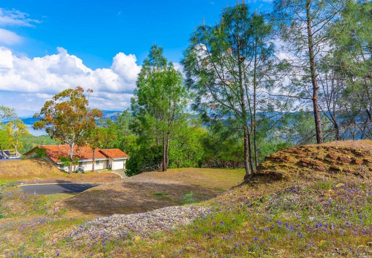 1010 Westridge Drive