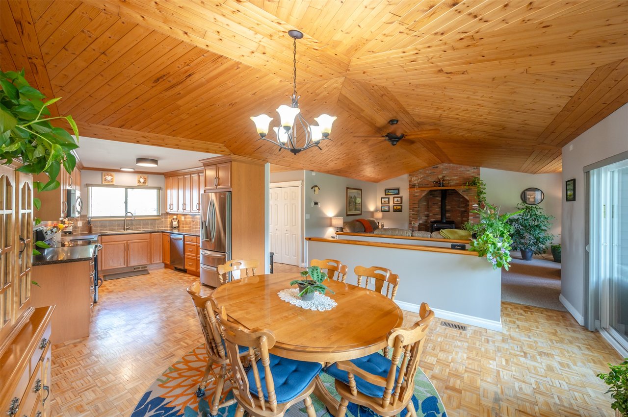 1332 Peachcliff Dr