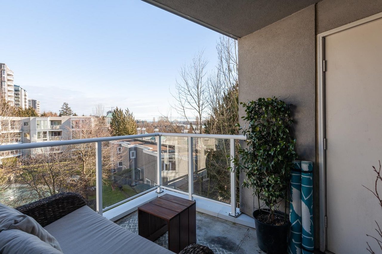 408-8460 Jellicoe St