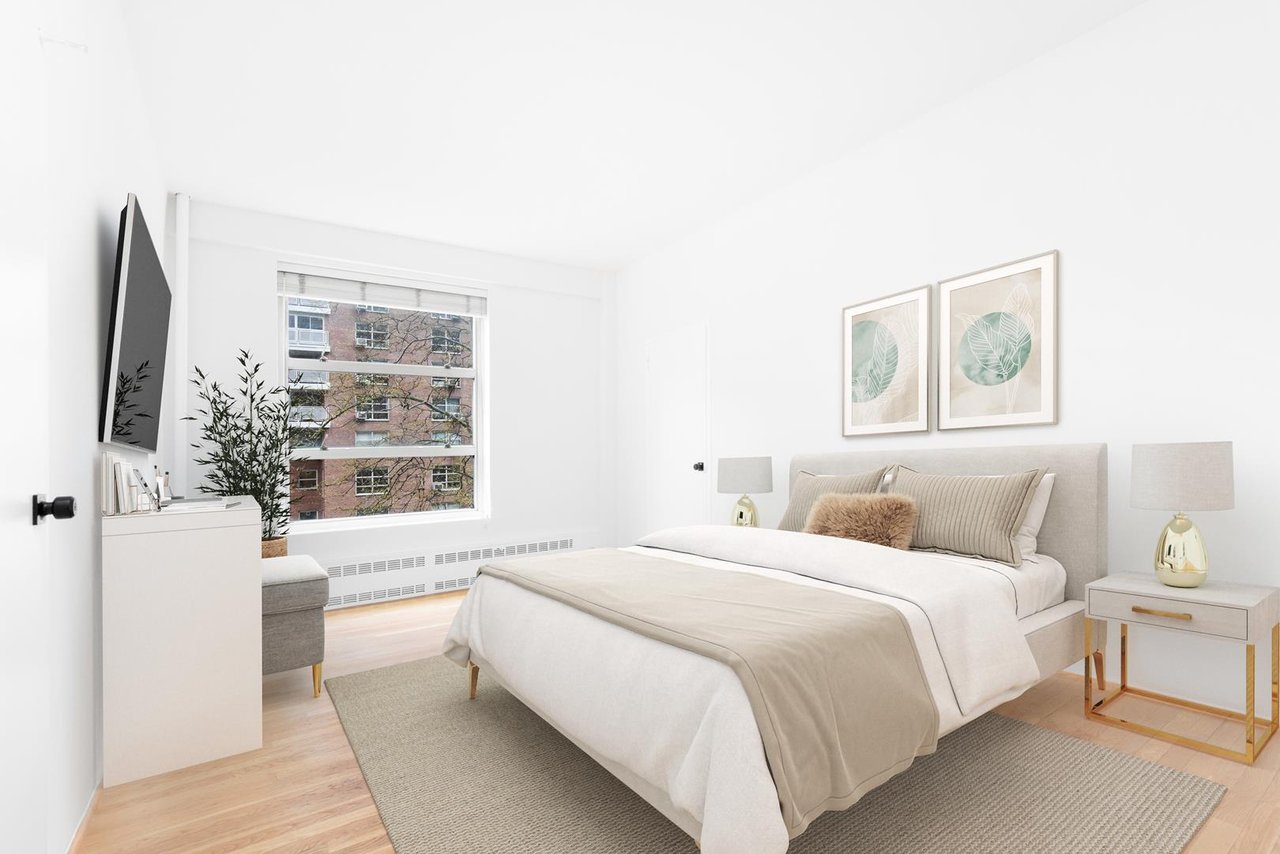 90 La Salle Street, Apt 4-D