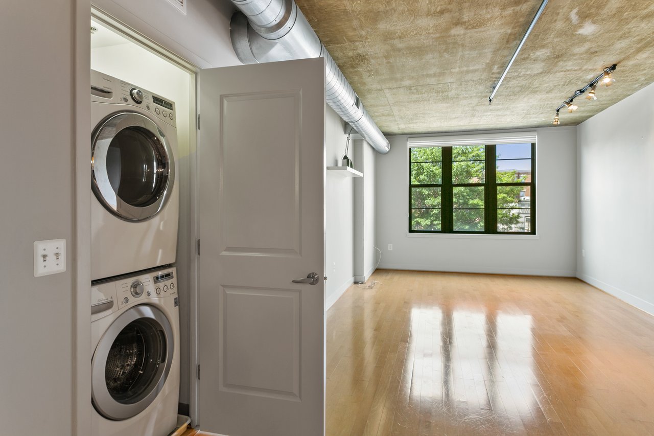 2125 14th St NW, #322