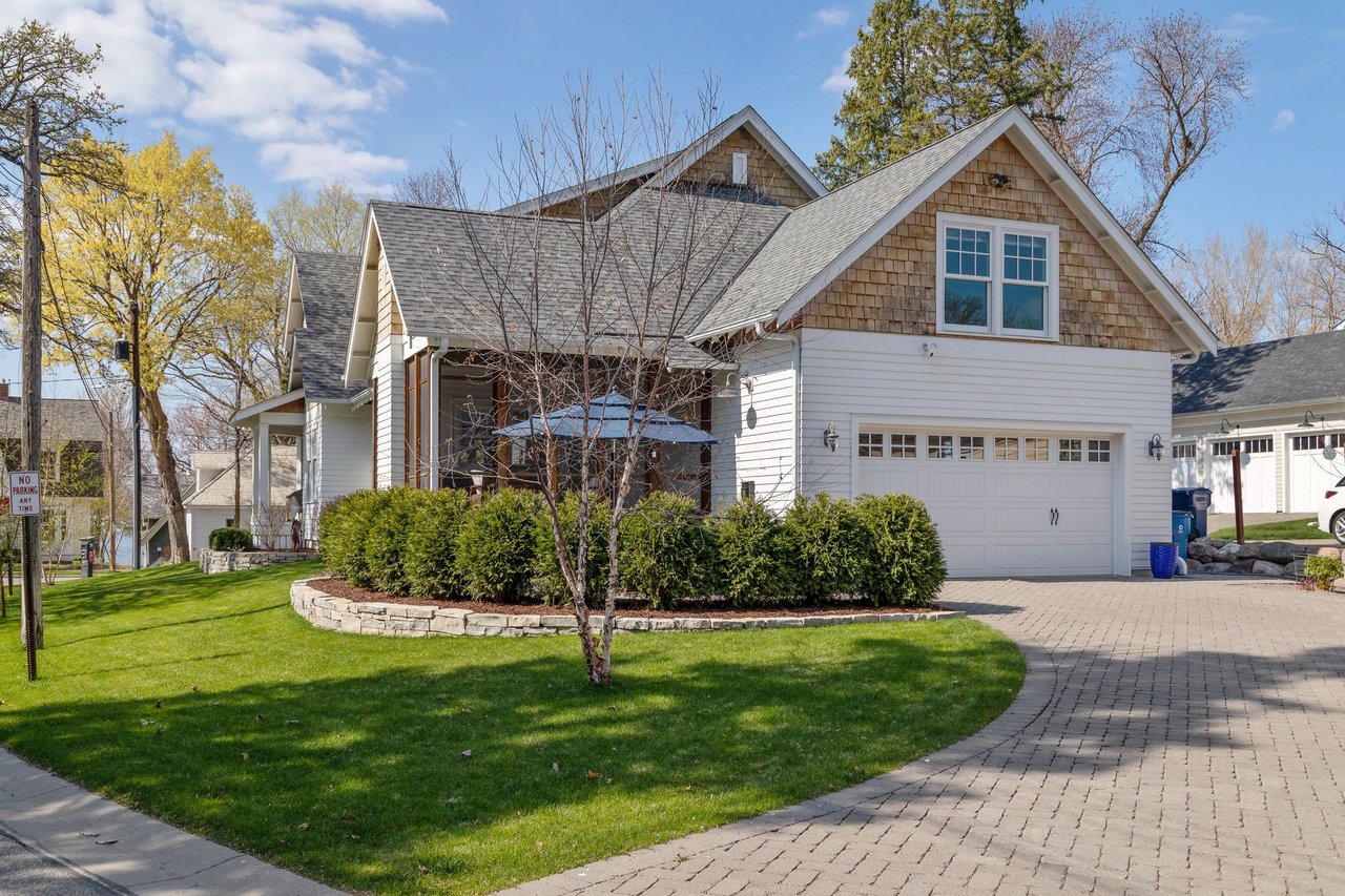 141 West Lake Street, Excelsior