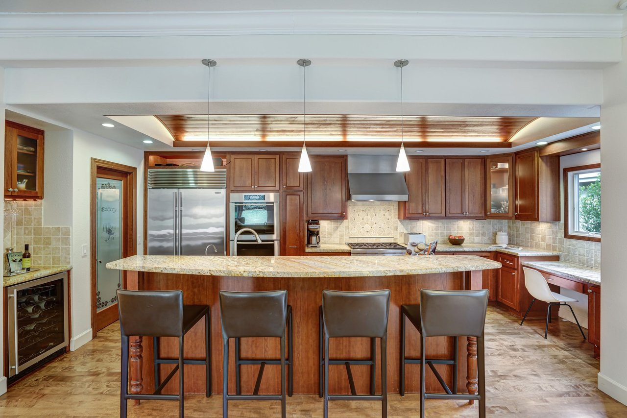 40 Cypress Hollow