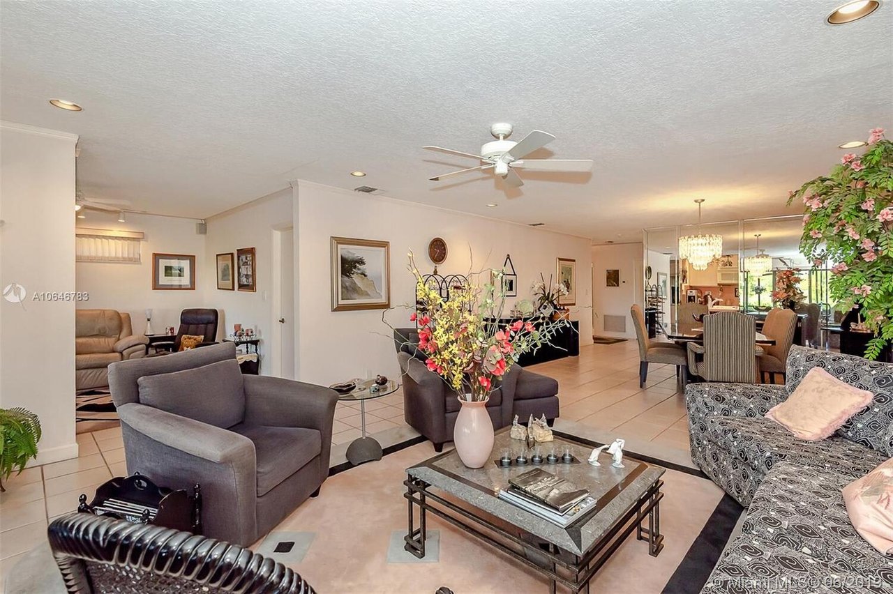 901 St. Andrews Rd, #901