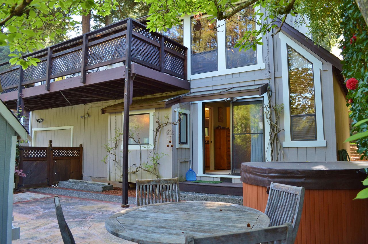 52 Piedmont Road, Larkspur