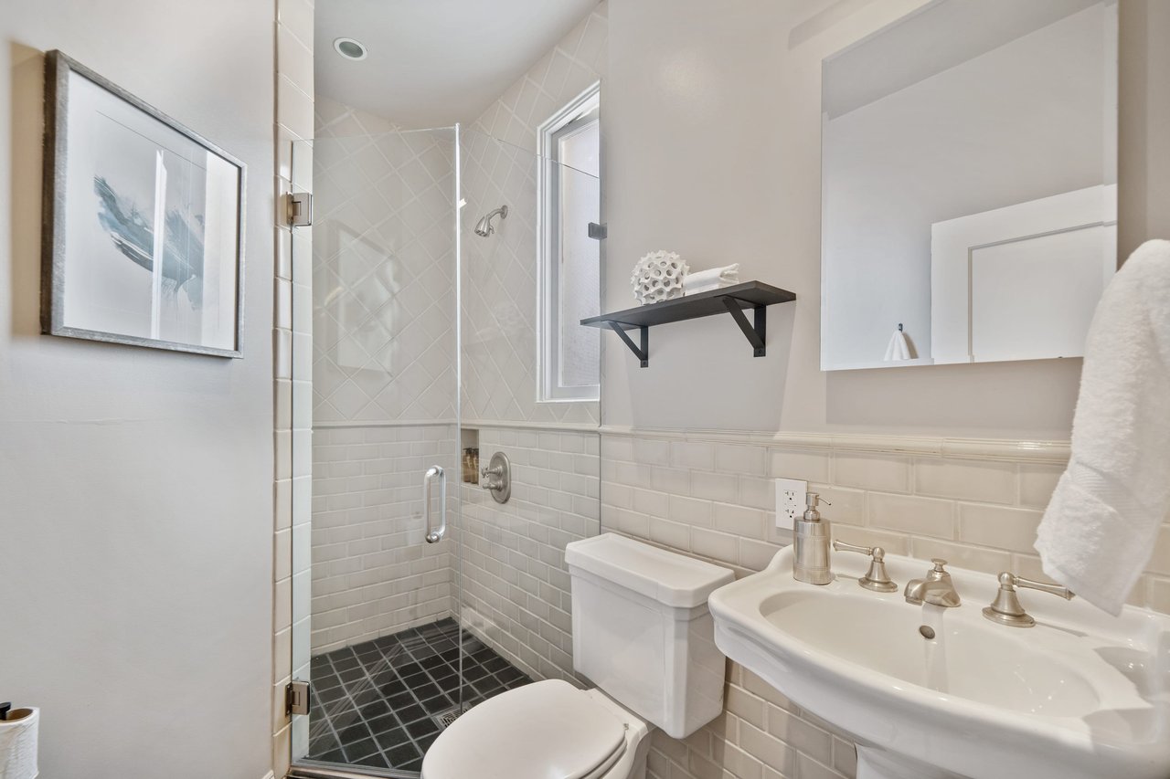 EXCEPTIONAL MARINA HOME