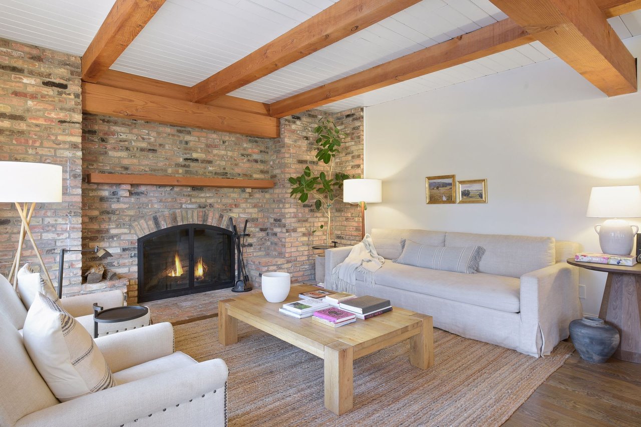 Here It Is! Close in Wayzata Home with Every Amenity!