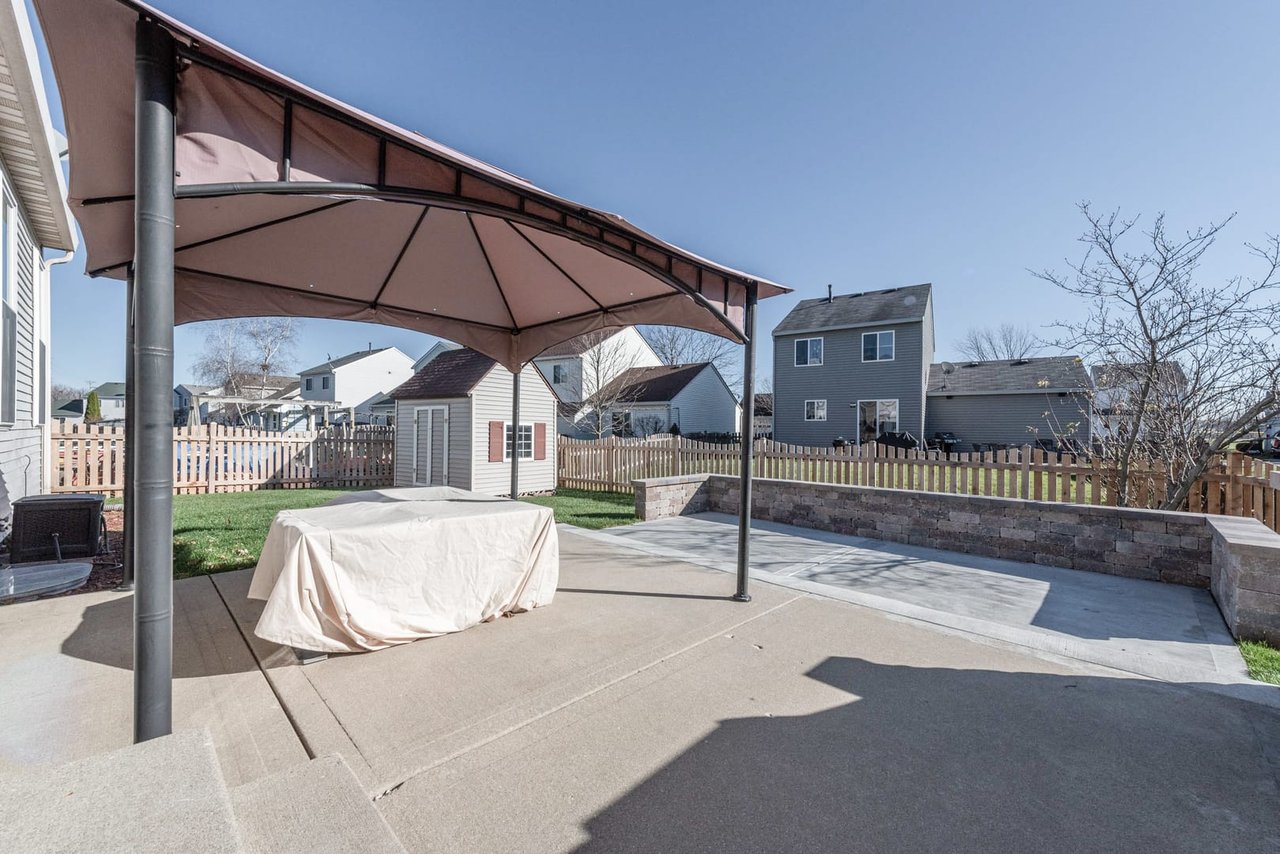 5390 Lansbury Circle