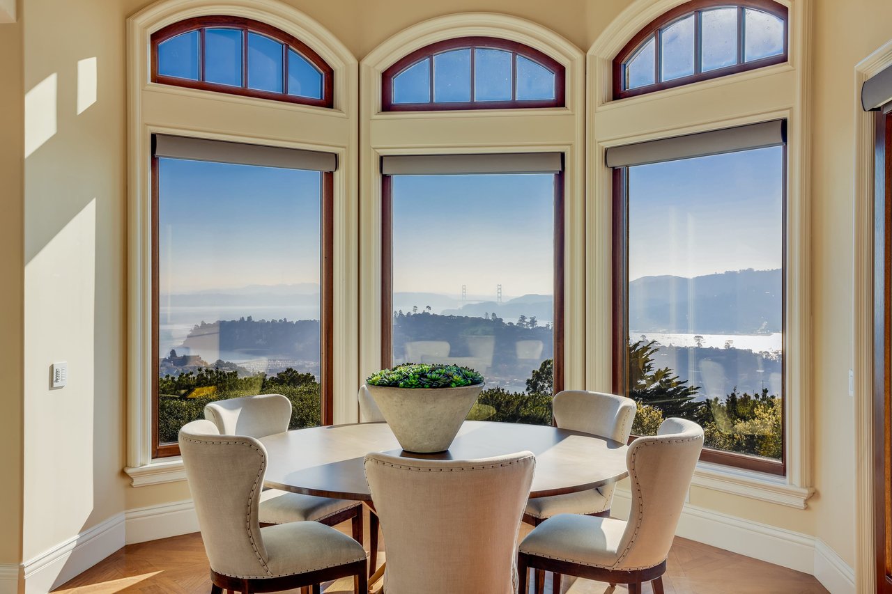 Extraordinary Tiburon Sanctuary