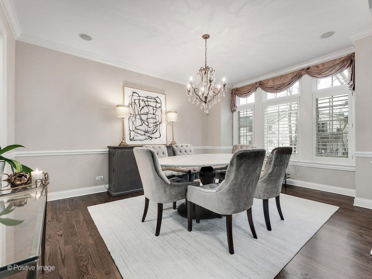 431 SKIPPING STONE LN
