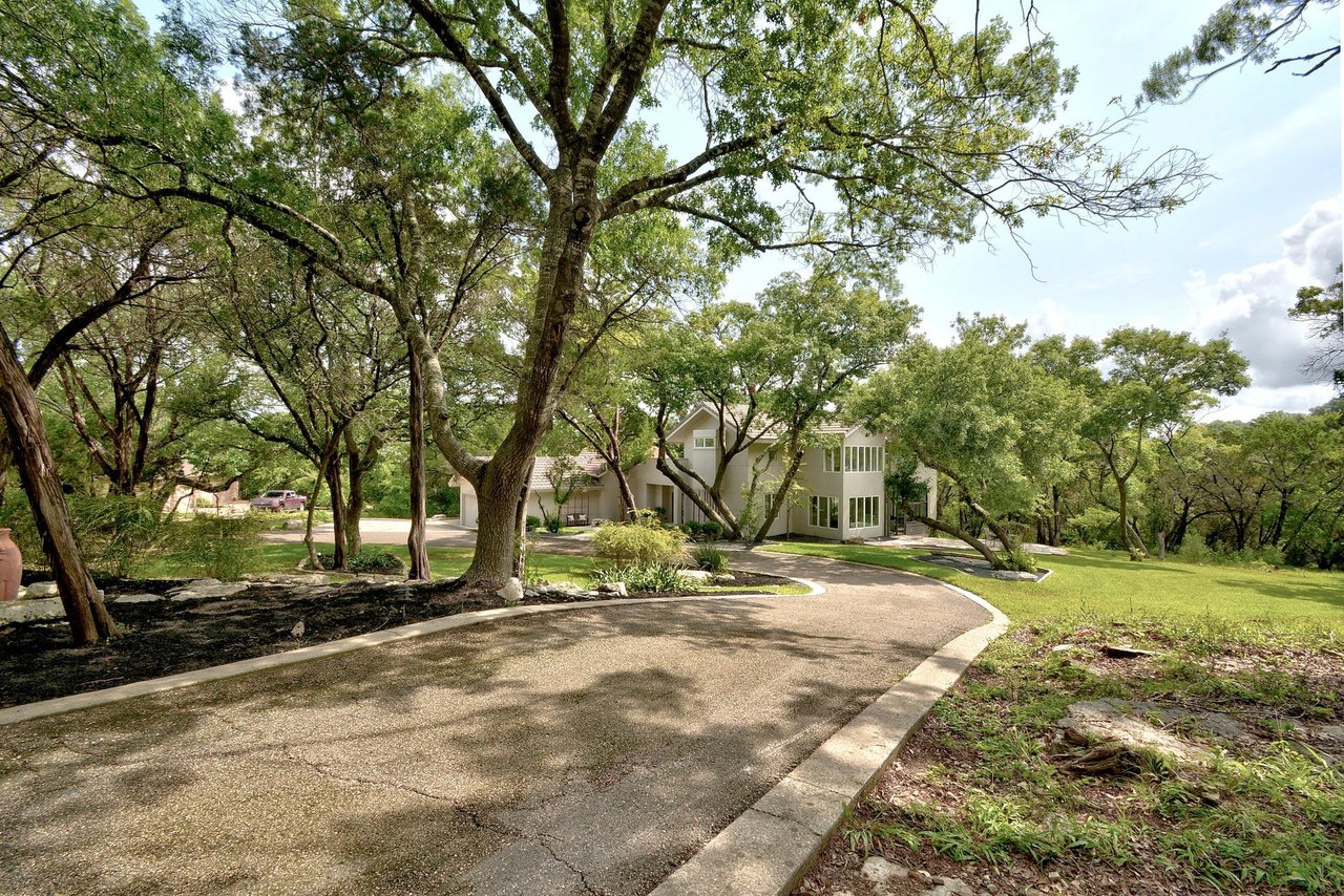 3501 Misty Creek Dr