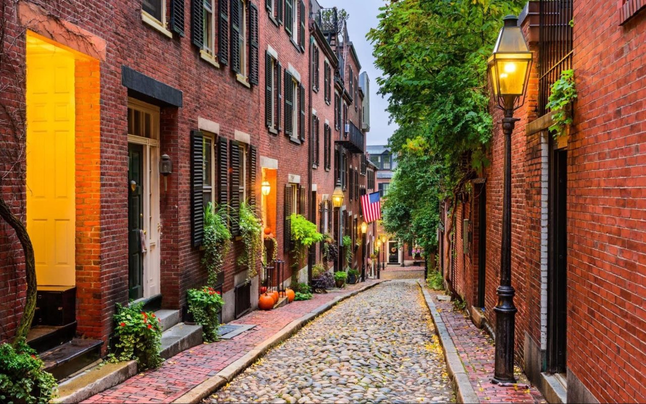 Why People Love Living in Beacon Hill