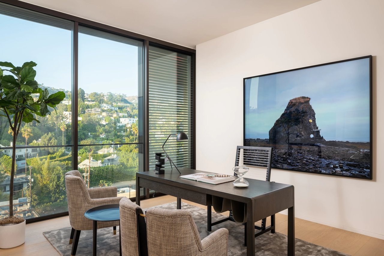 9040 W Sunset Blvd #1104