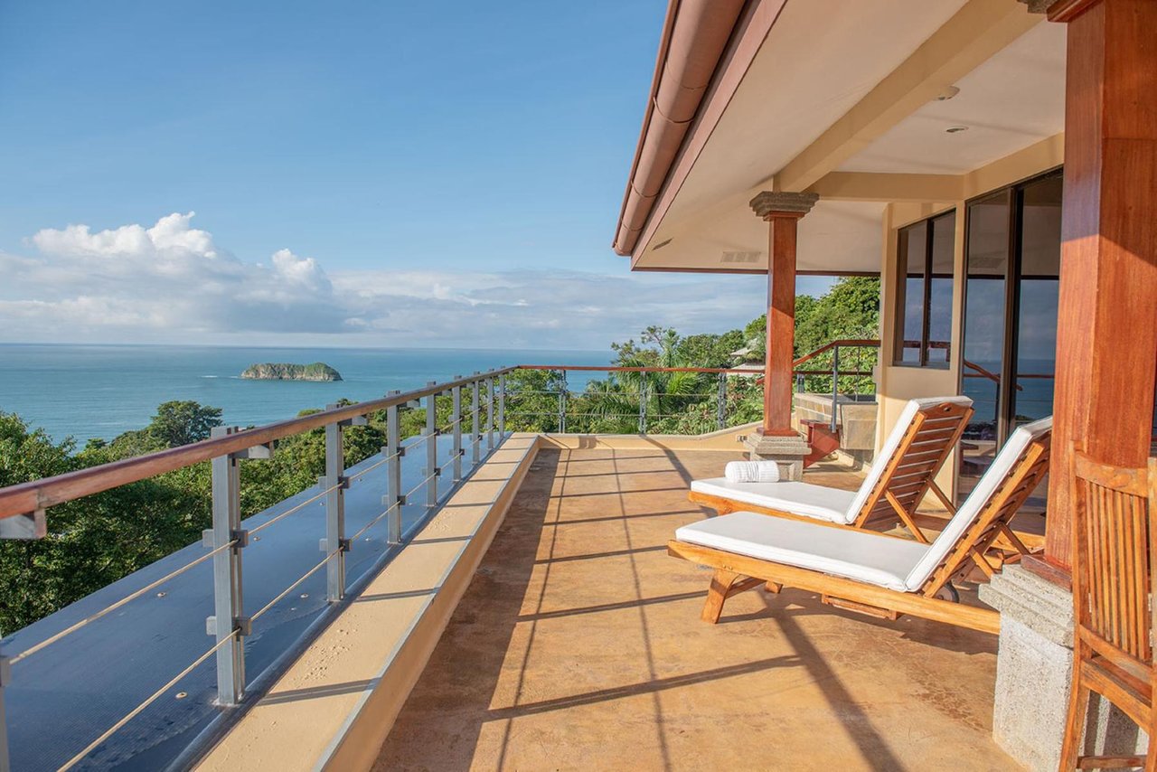 Balinese Tropical Luxury Estate, Manuel Antonio, Puntarenas