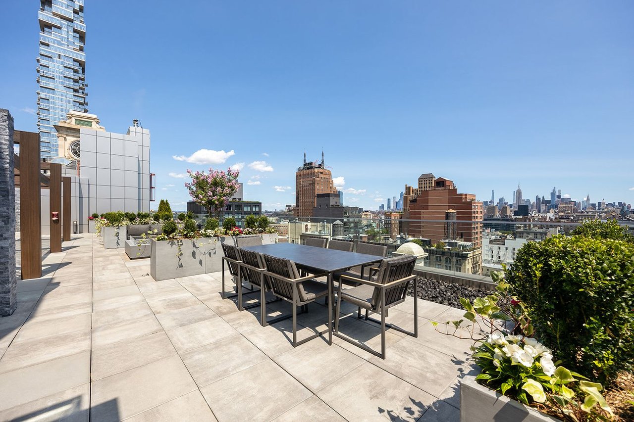 108 Leonard St Unit 14A