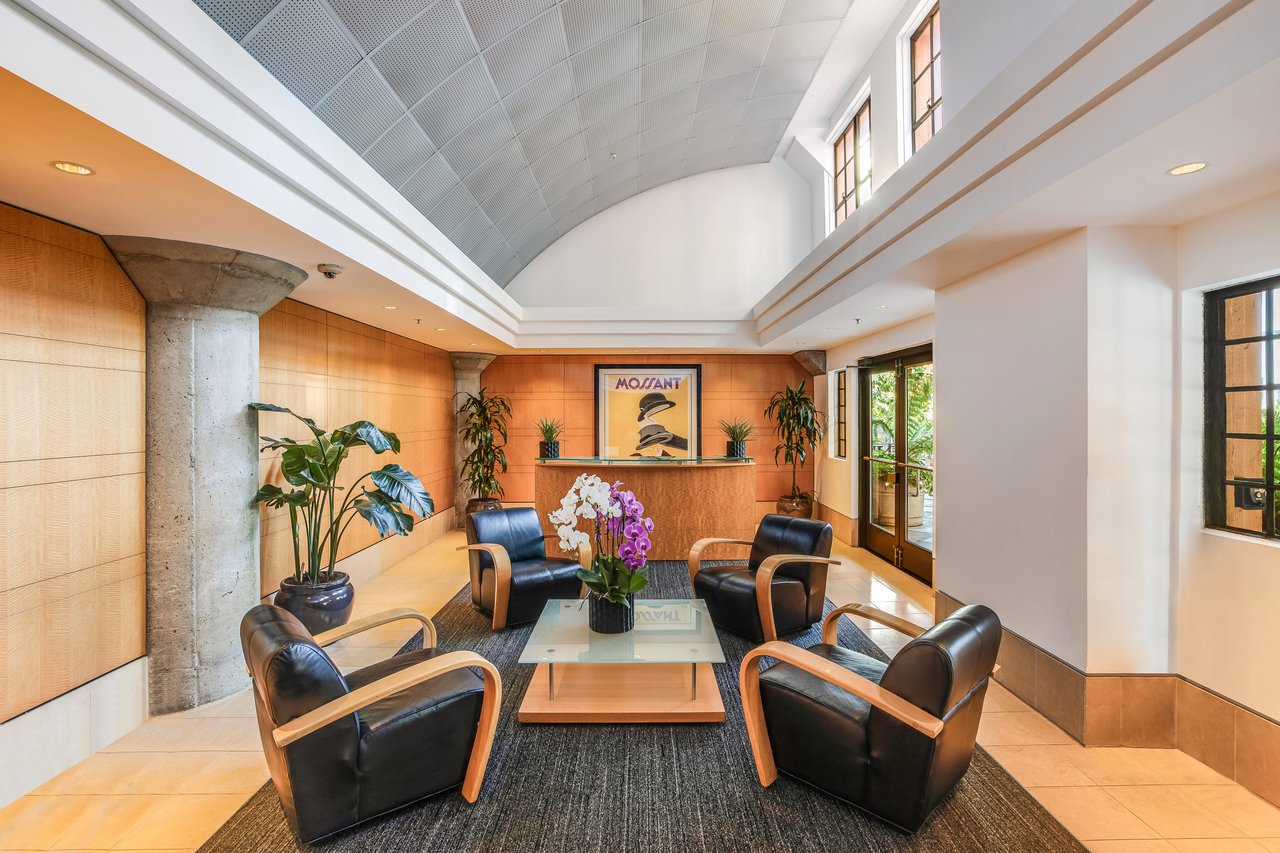 Designer Renovation at Embarcadero Lofts