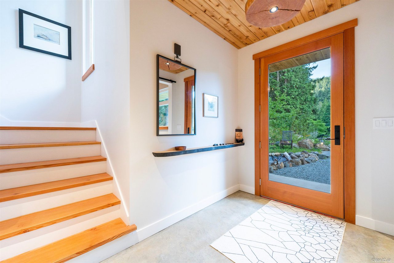 731 Grafton Rd