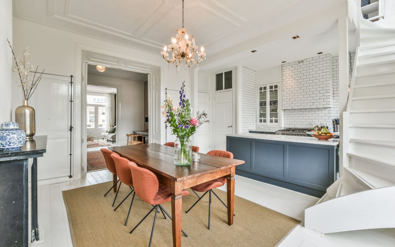 Seller’s Checklist: A Timeline to Prep Your Home for Sale