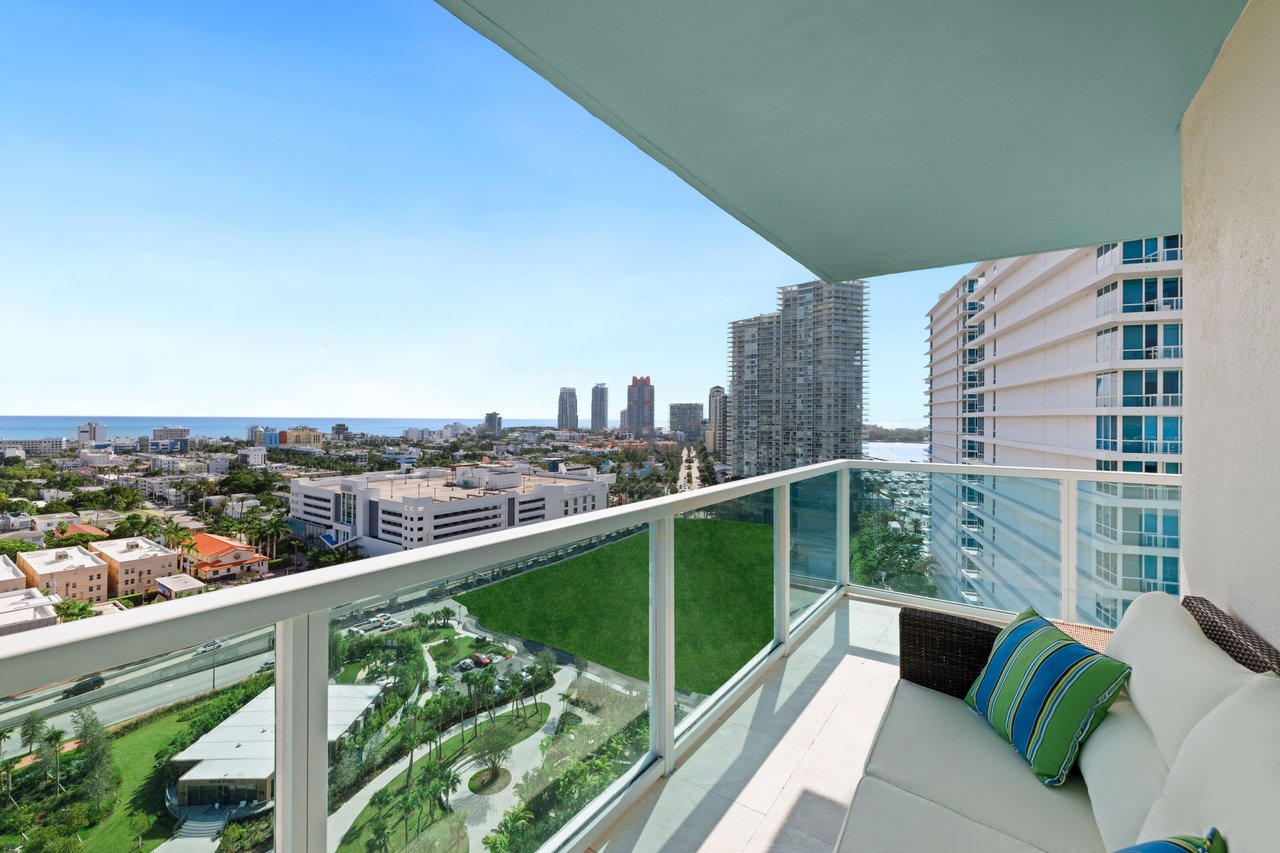 650 West Ave Unit: 2102