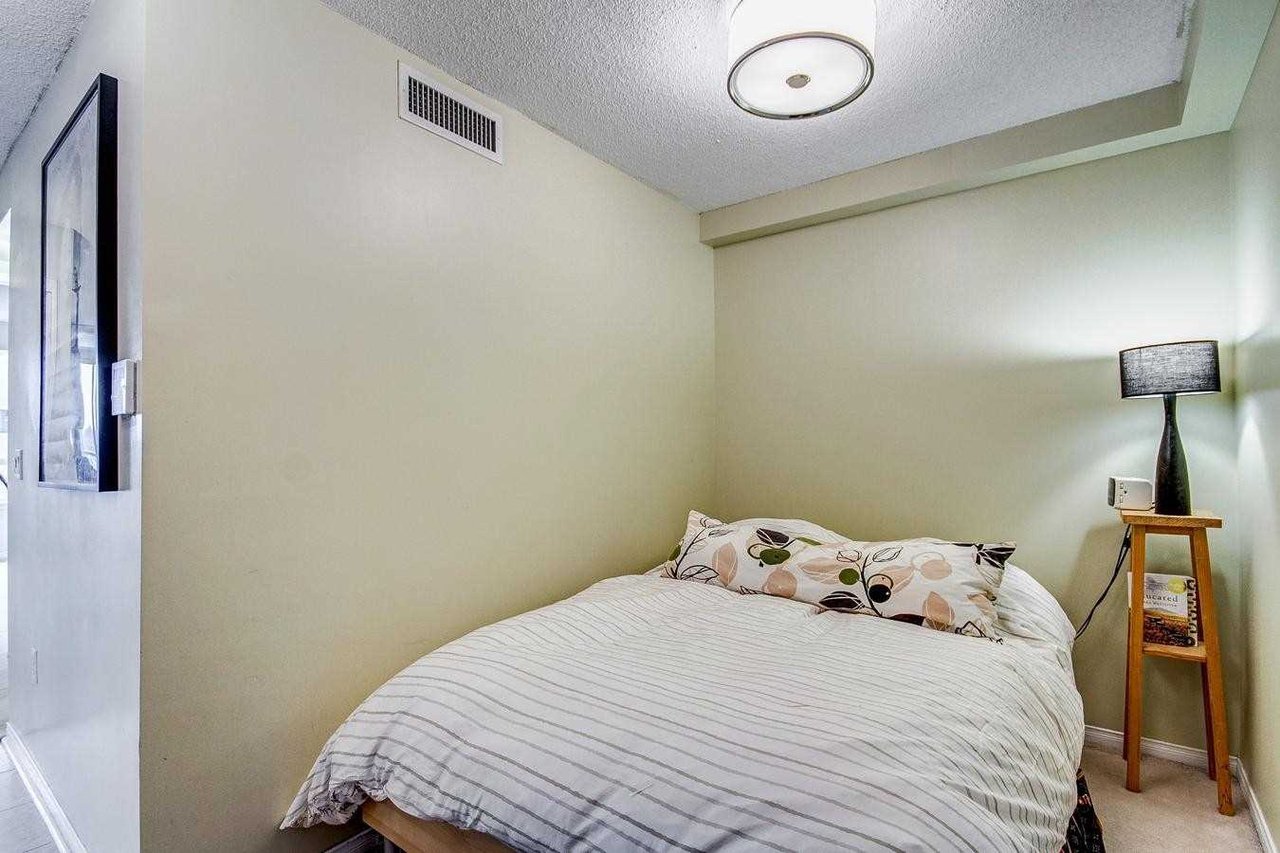 15 Michael Power Pl, #604