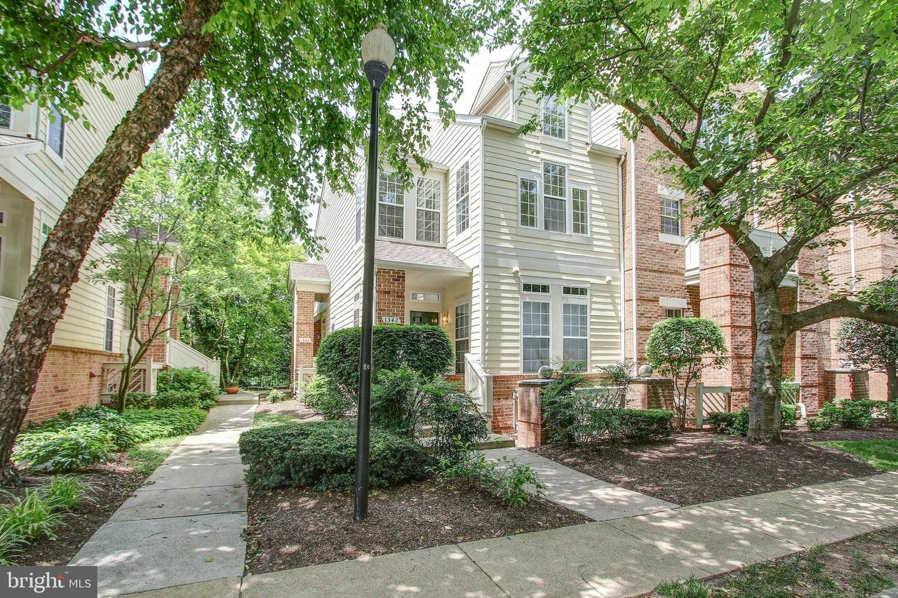 1342 GARDEN WALL CIRCLE Unit 503