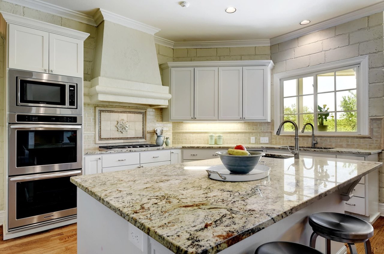 4505 Elkwater Cv