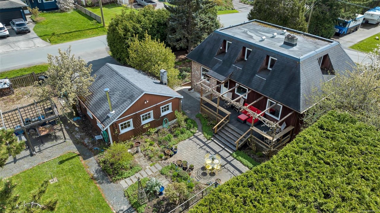 36 Tovey Cres, View Royal