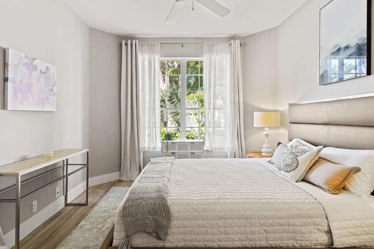 Lexington Carriage Home , 8813 Stockbridge Drive Fort Myers FL