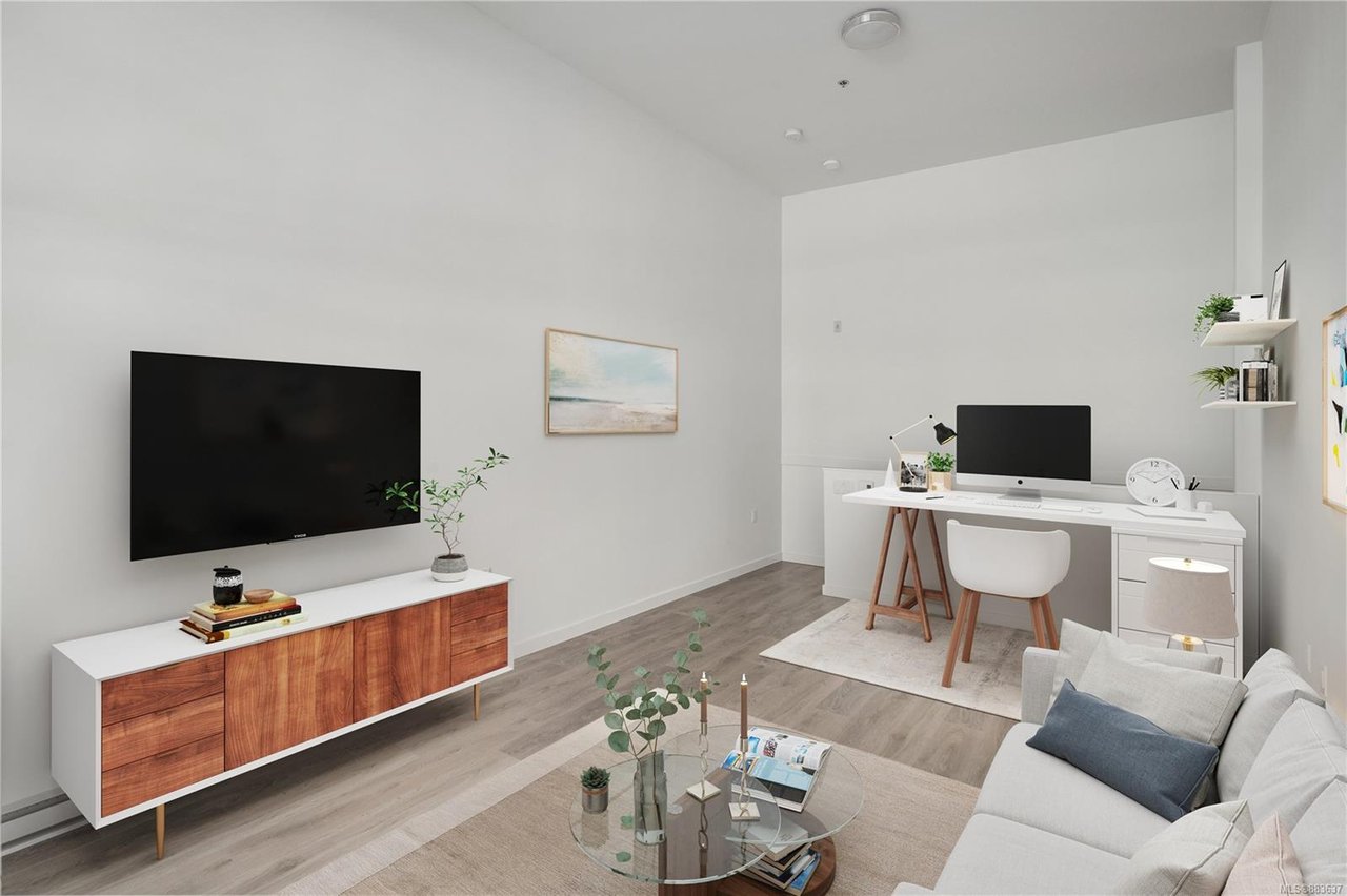 101-7162 W Saanich Rd