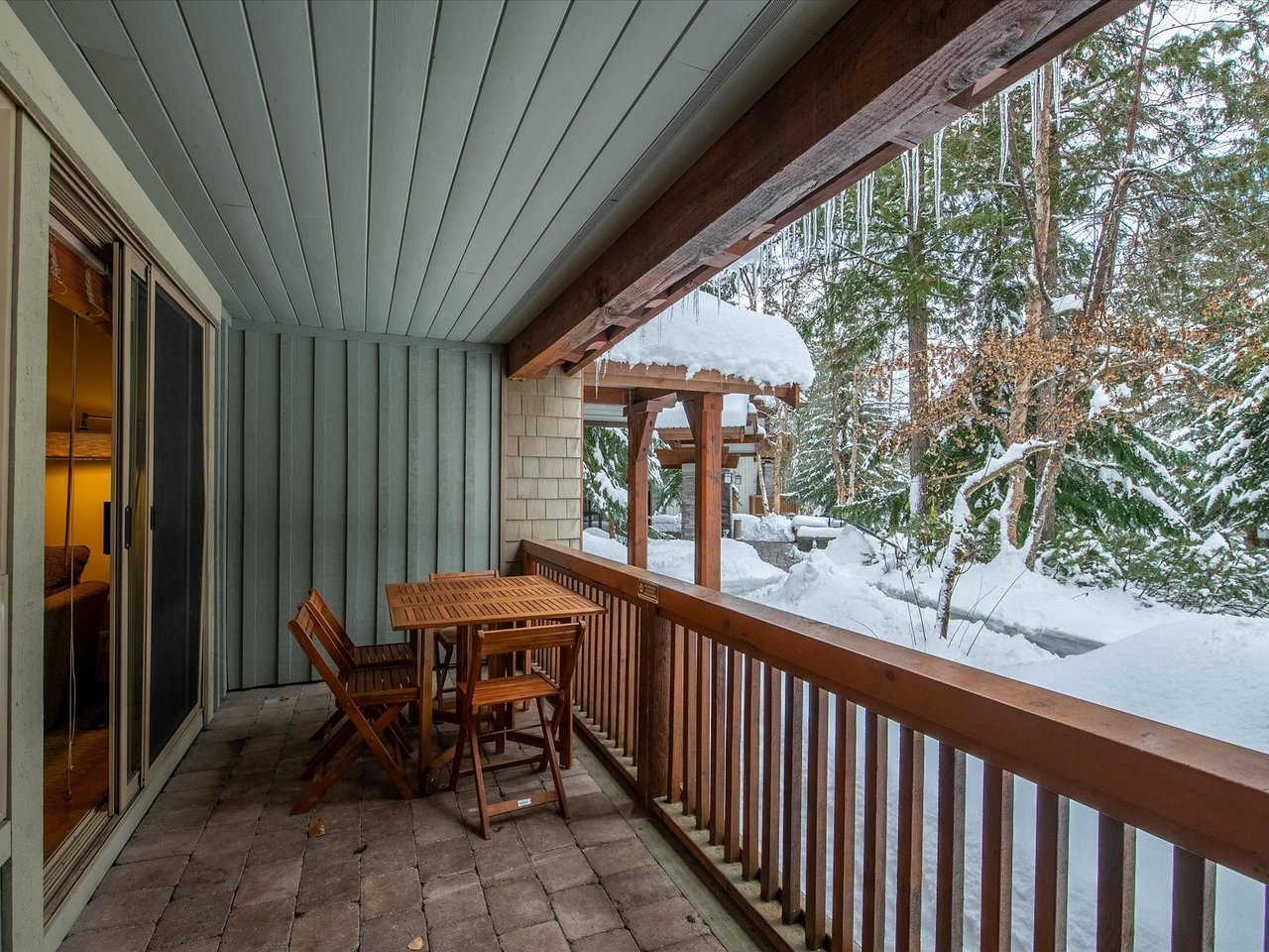 103G2-4653 Blackcomb Wy